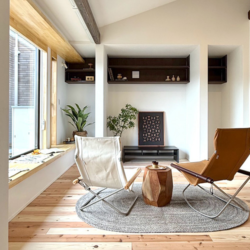 【 見学会インテリアコーディネート 】浅井良工務店さんの物件にて、家具や雑貨などのインテリアコーディネートをさせていただきました。『冬の寒さも地震の不安も“あきらめない”』高性能リノベーション住宅 完成見学会