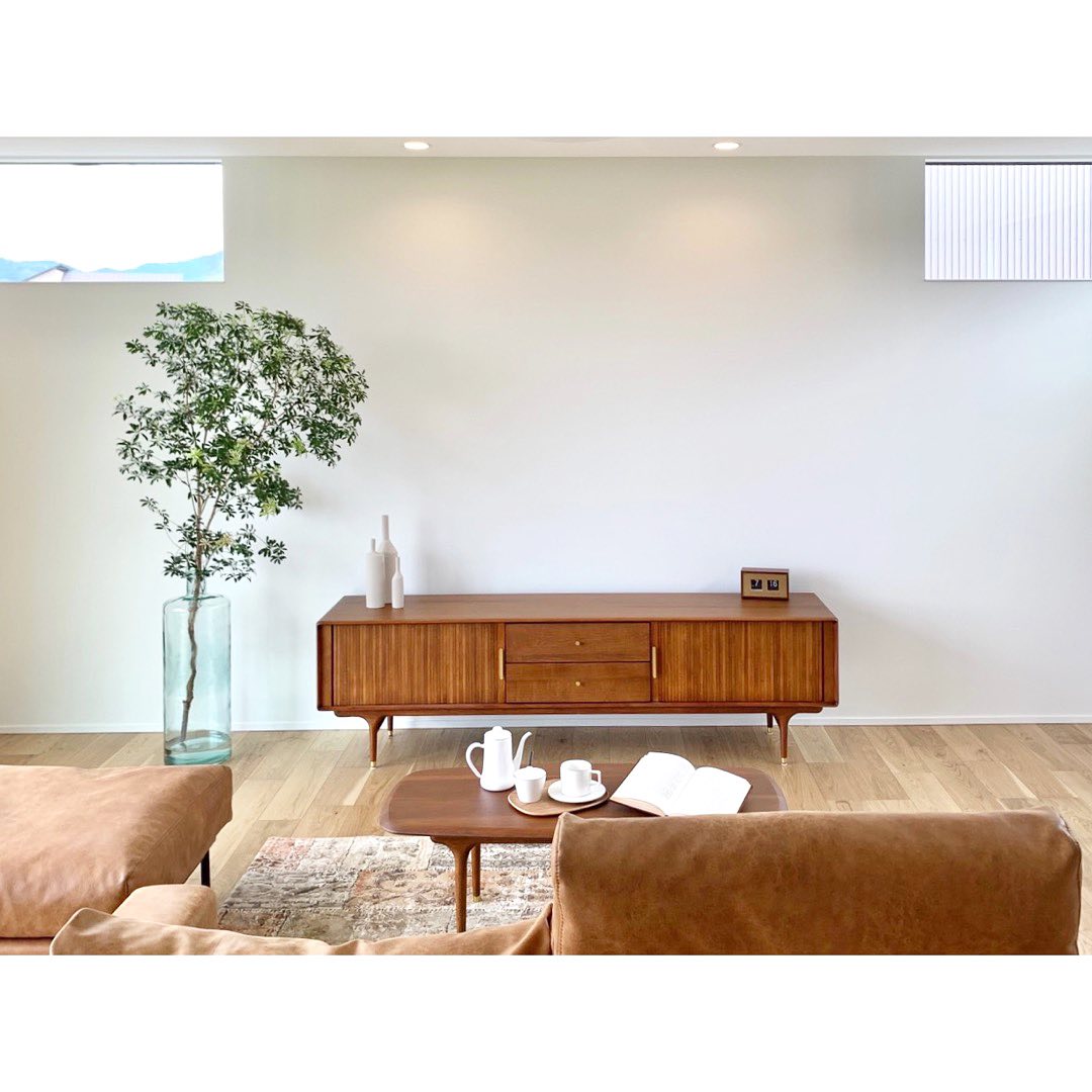 スタイリッシュを極めたグレーの平屋