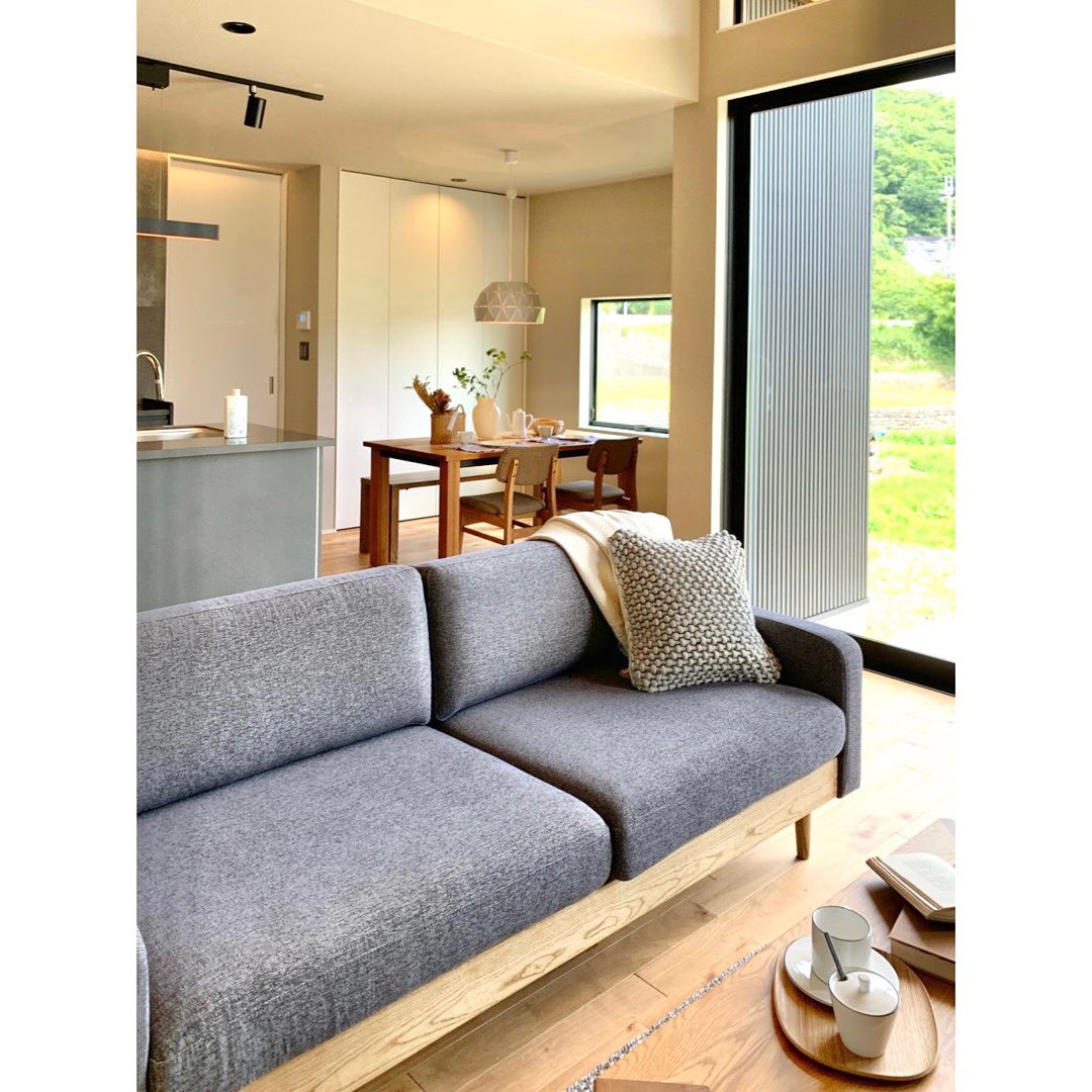 ウチソトの繋がりを感じる平屋