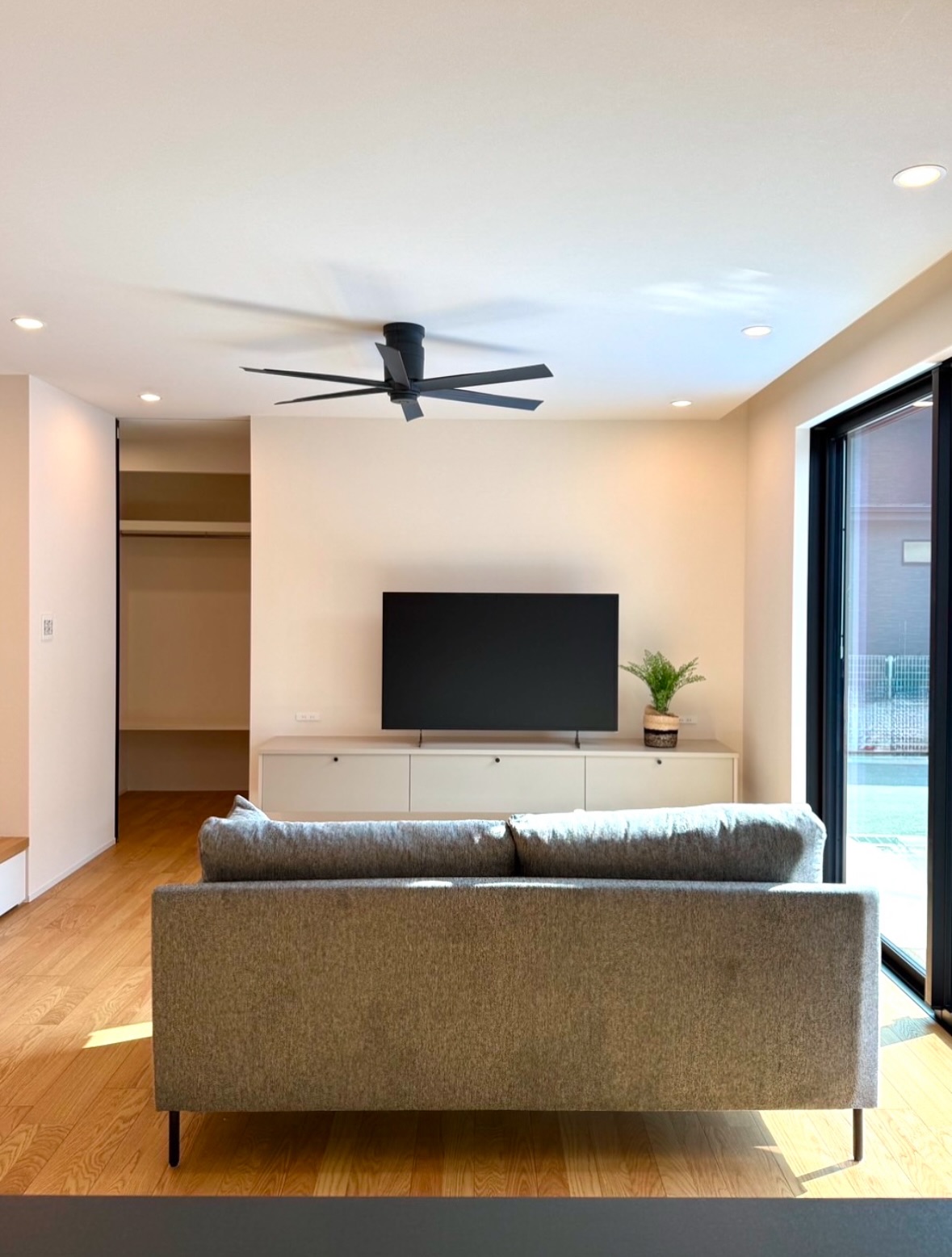 ホームパーティーを楽しむ平屋のお家