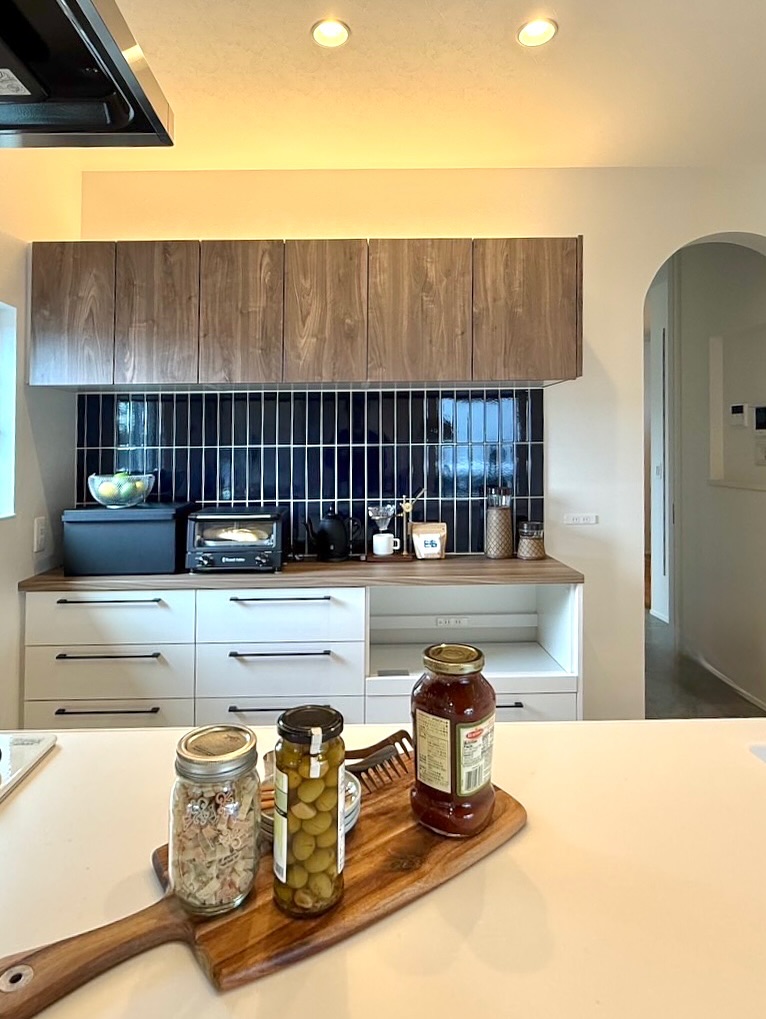 吹き抜け×ダウンリビング 立体構成の半平屋