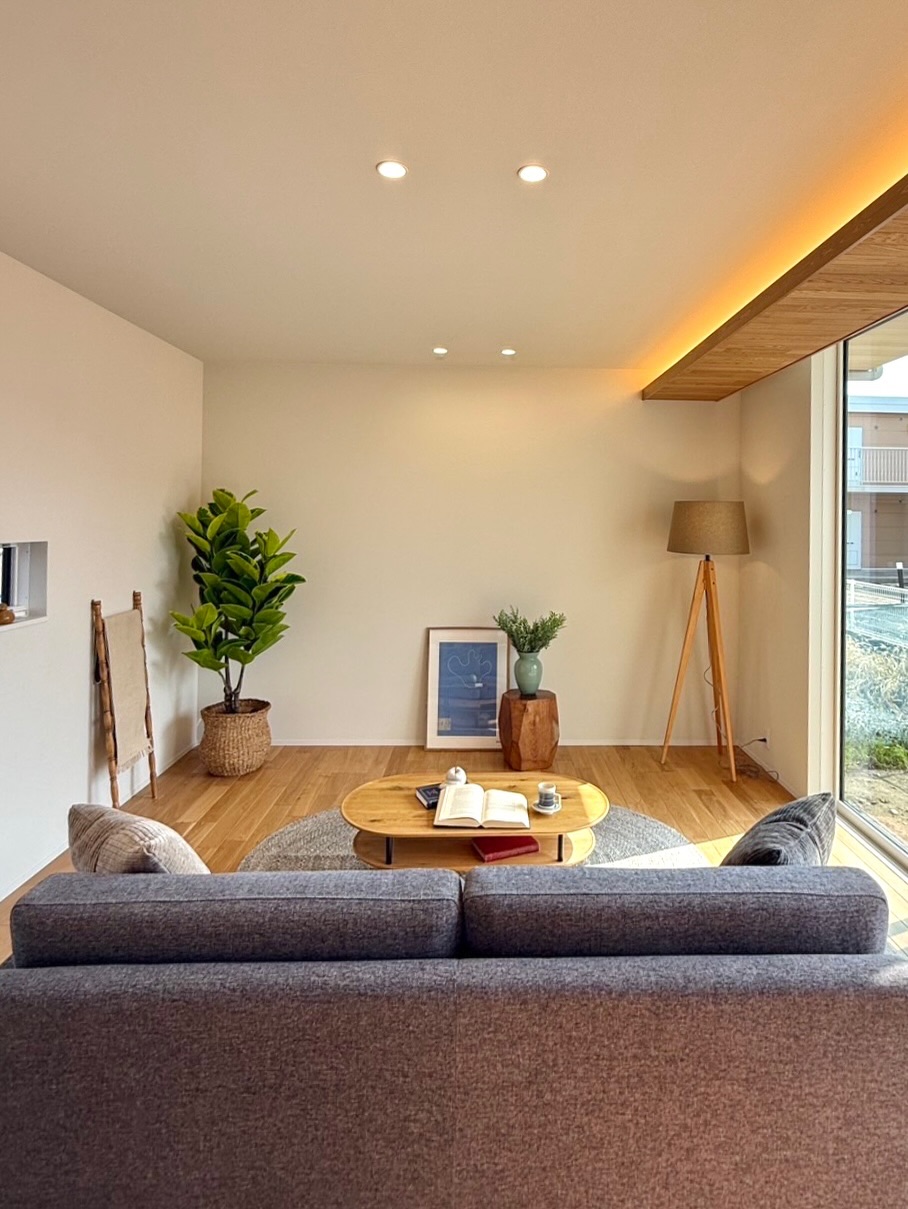 洗練されたシンプルデザインで心地よく暮らすおうち